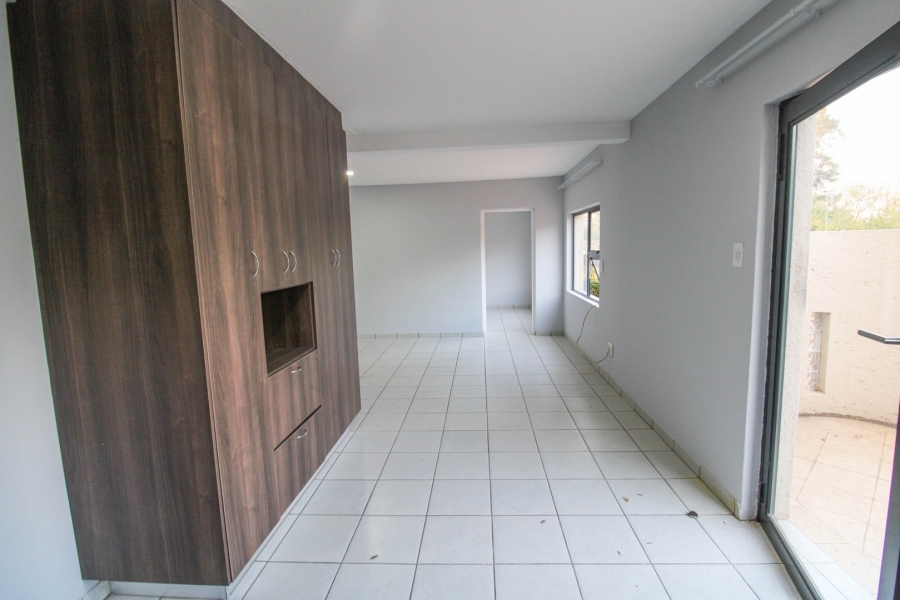 To Let 1 Bedroom Property for Rent in Rivonia Gauteng
