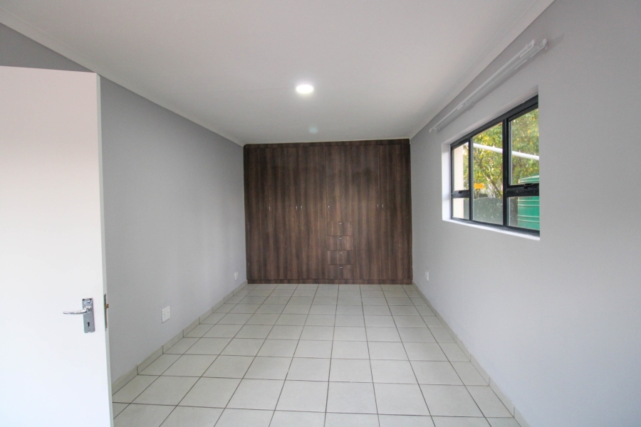 To Let 1 Bedroom Property for Rent in Rivonia Gauteng