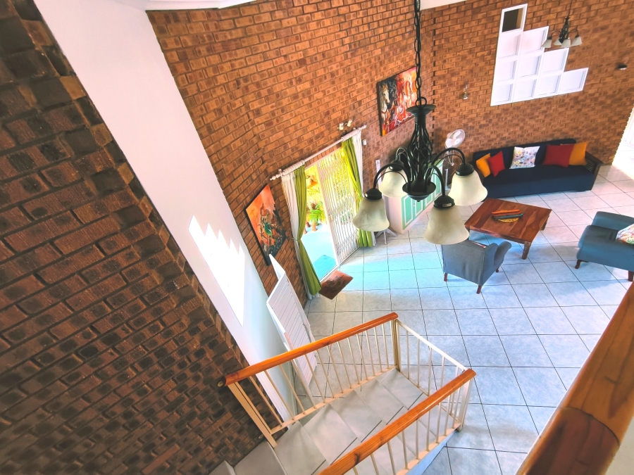 6 Bedroom Property for Sale in The Reeds Gauteng