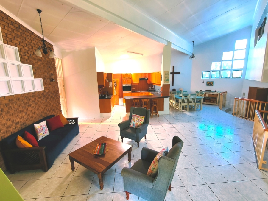 6 Bedroom Property for Sale in The Reeds Gauteng