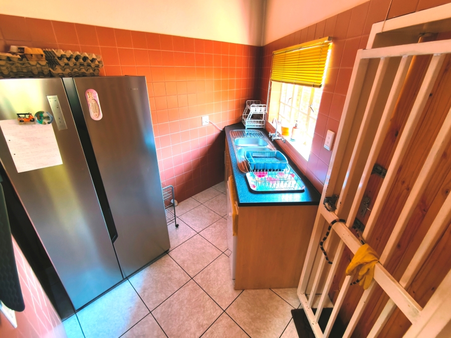 6 Bedroom Property for Sale in The Reeds Gauteng