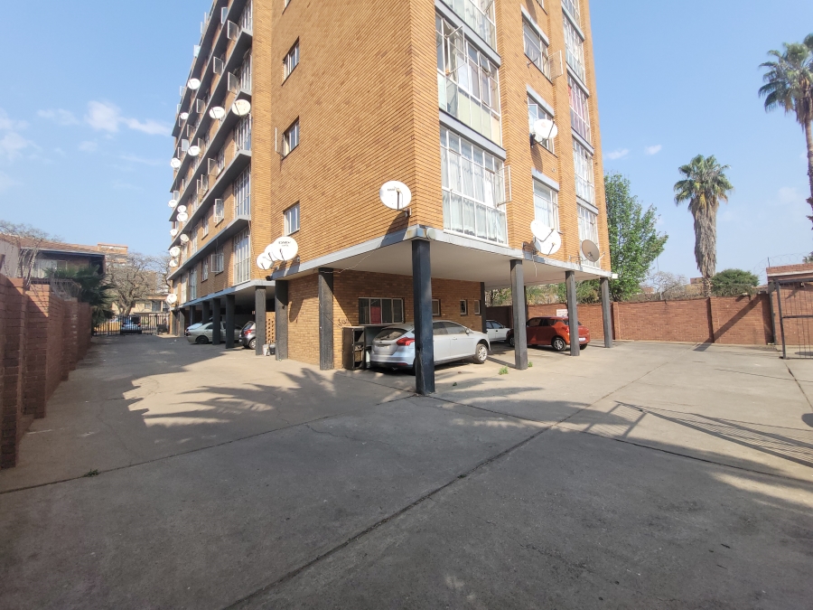 1 Bedroom Property for Sale in Sunnyside Gauteng