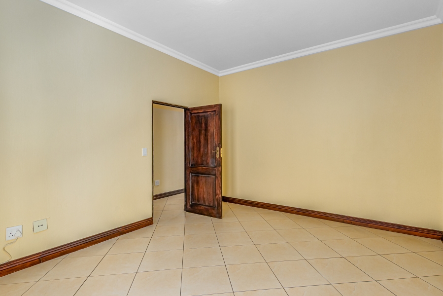 To Let 7 Bedroom Property for Rent in Dainfern Golf Estate Gauteng