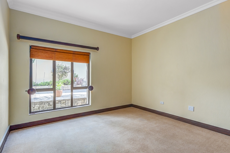 To Let 7 Bedroom Property for Rent in Dainfern Golf Estate Gauteng