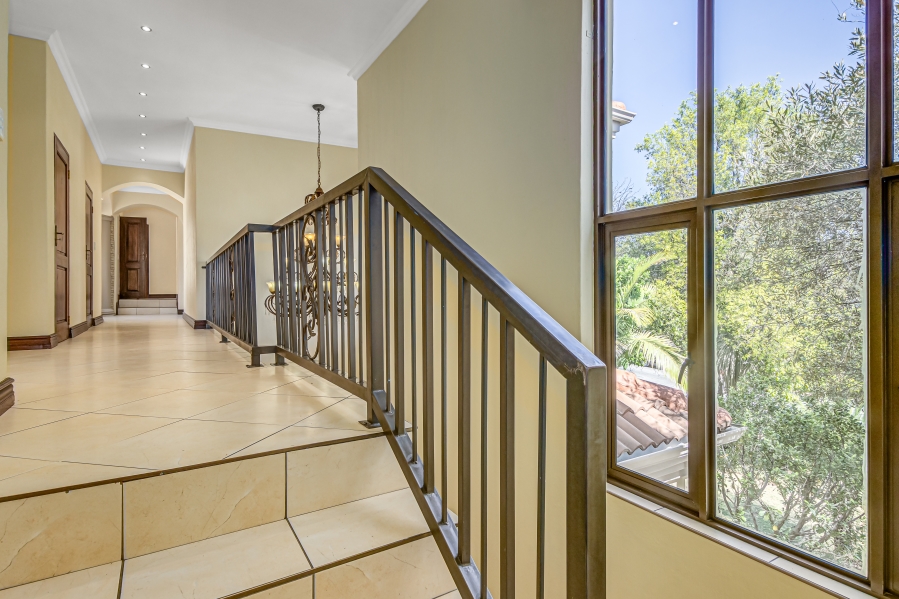 To Let 7 Bedroom Property for Rent in Dainfern Golf Estate Gauteng