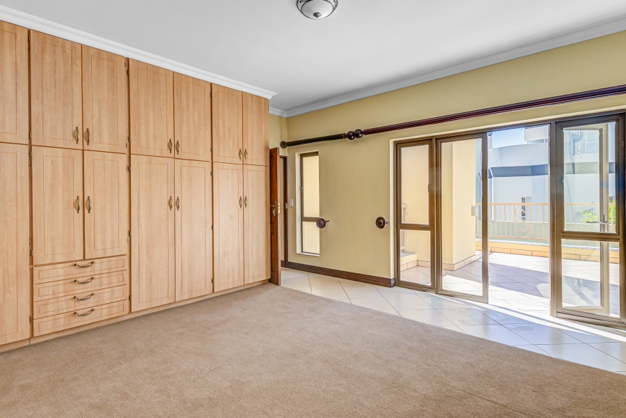 To Let 7 Bedroom Property for Rent in Dainfern Golf Estate Gauteng