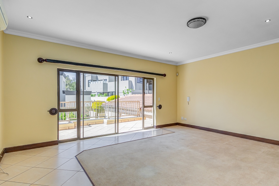To Let 7 Bedroom Property for Rent in Dainfern Golf Estate Gauteng
