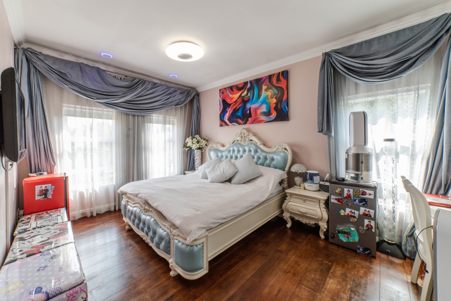 4 Bedroom Property for Sale in Douglasdale Gauteng