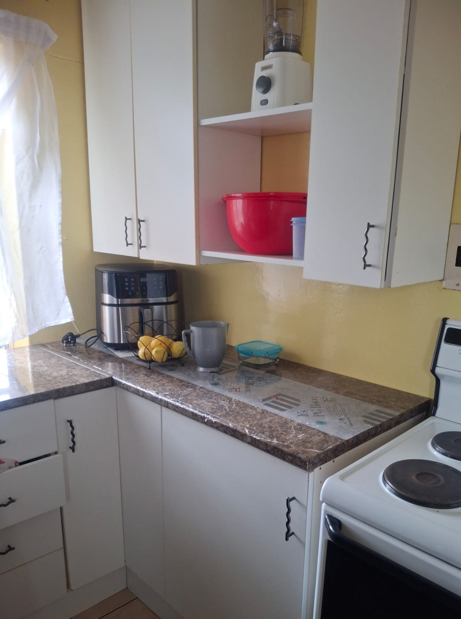 1 Bedroom Property for Sale in Vanderbijlpark CE 2 Gauteng