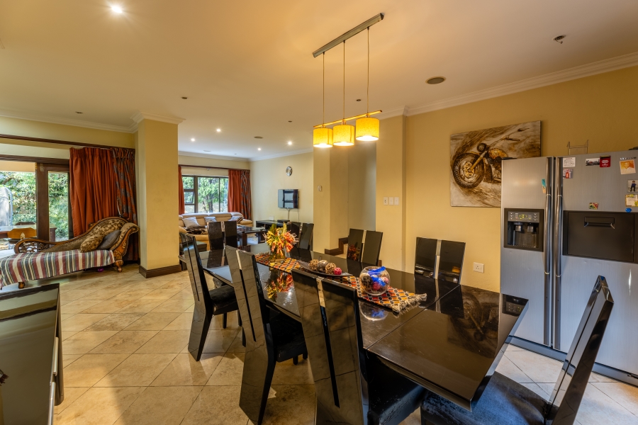 5 Bedroom Property for Sale in Broadacres Gauteng