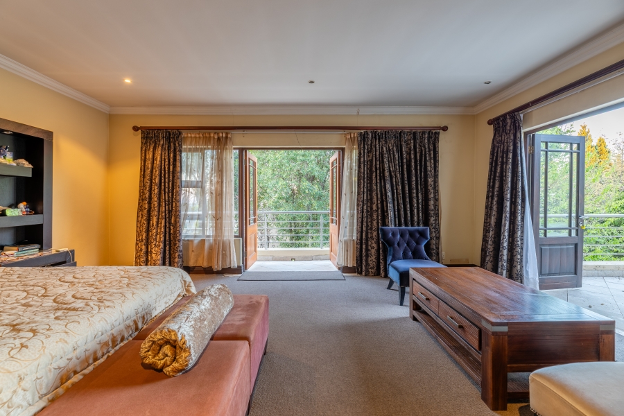 5 Bedroom Property for Sale in Broadacres Gauteng