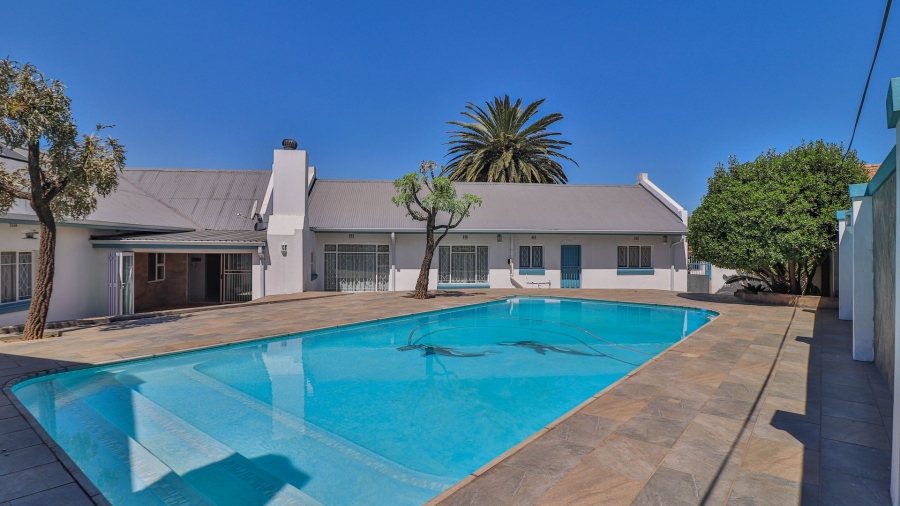 5 Bedroom Property for Sale in Lambton Gauteng