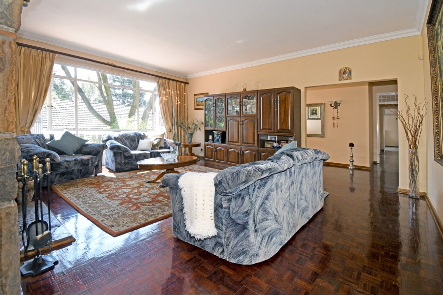 5 Bedroom Property for Sale in Northcliff Gauteng