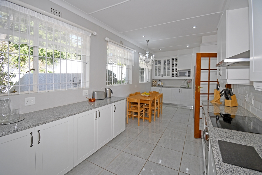 5 Bedroom Property for Sale in Northcliff Gauteng