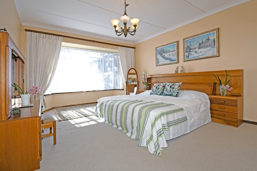 5 Bedroom Property for Sale in Northcliff Gauteng