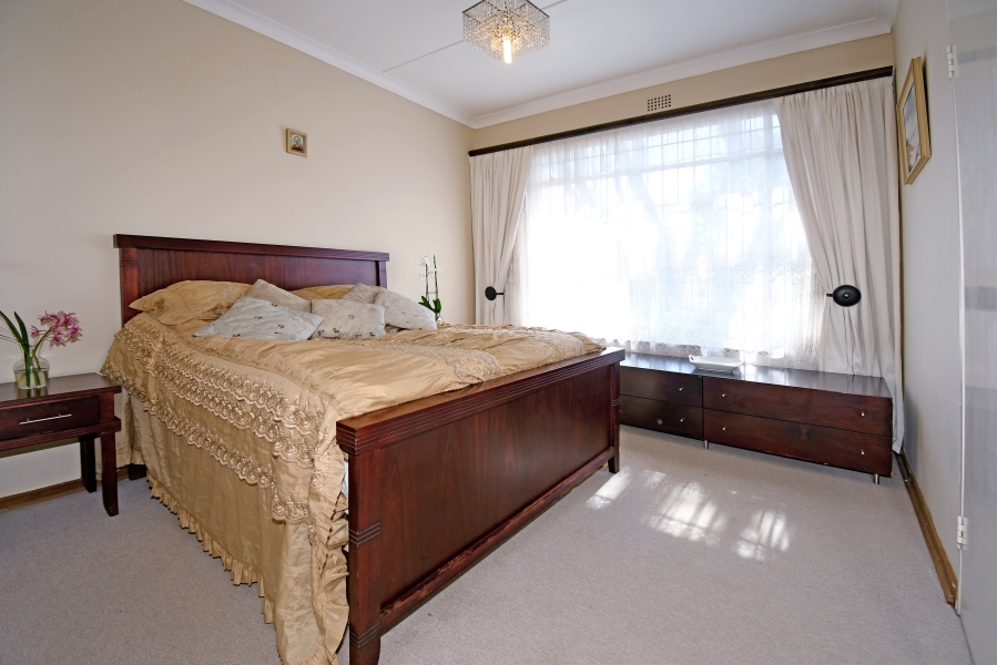5 Bedroom Property for Sale in Northcliff Gauteng