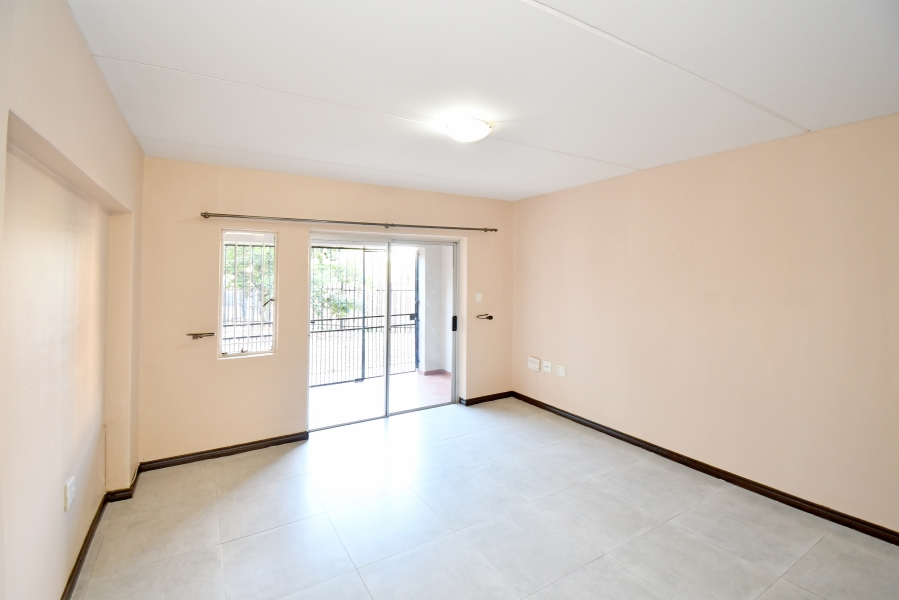 2 Bedroom Property for Sale in Bloubosrand Gauteng