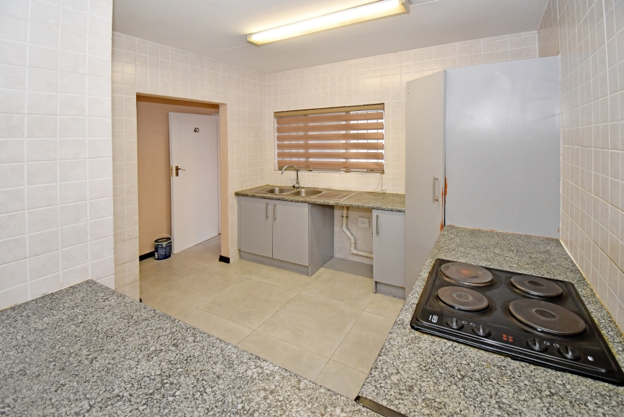 2 Bedroom Property for Sale in Bloubosrand Gauteng