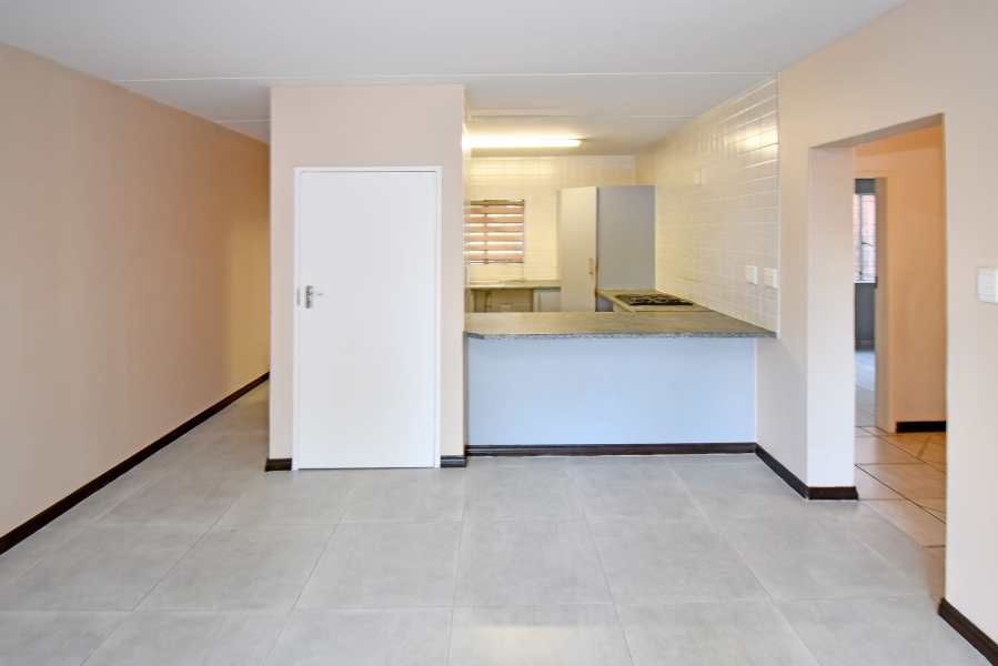 2 Bedroom Property for Sale in Bloubosrand Gauteng