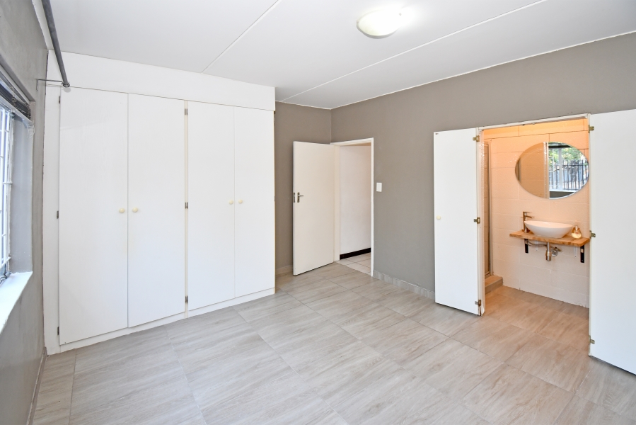 2 Bedroom Property for Sale in Bloubosrand Gauteng