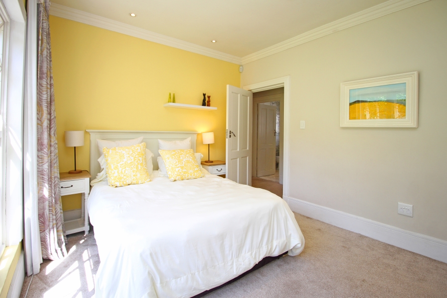 4 Bedroom Property for Sale in Hurlingham Gauteng