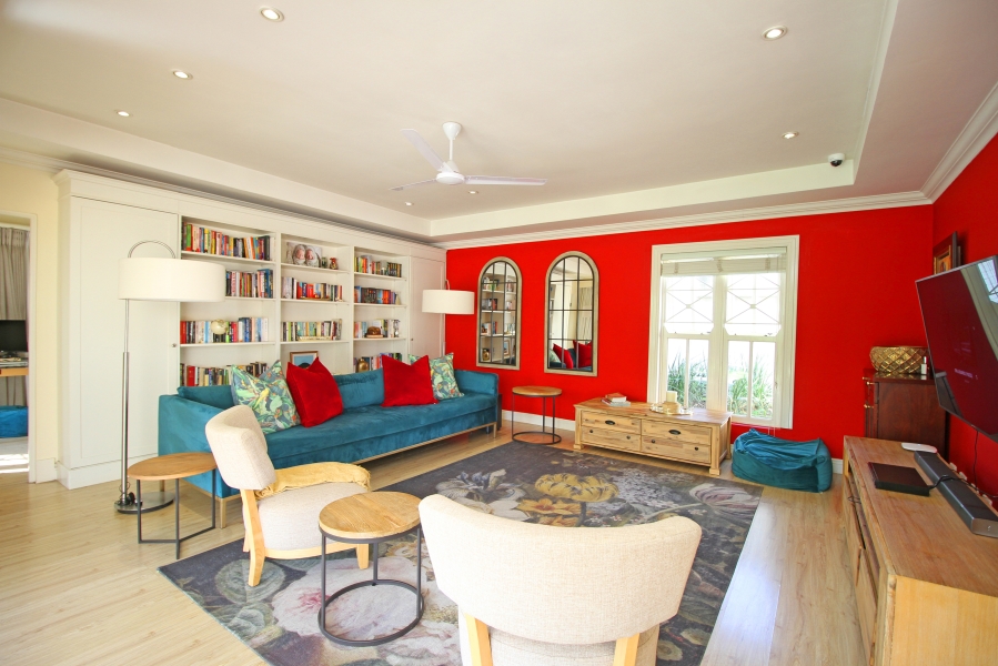 4 Bedroom Property for Sale in Hurlingham Gauteng