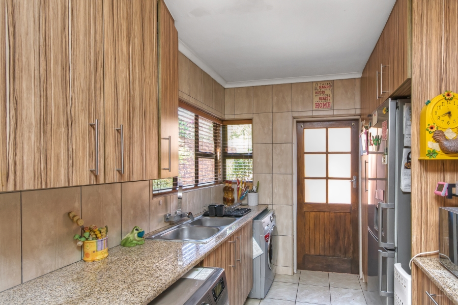 3 Bedroom Property for Sale in Lonehill Gauteng