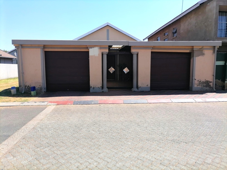 3 Bedroom Property for Sale in Salfin Gauteng