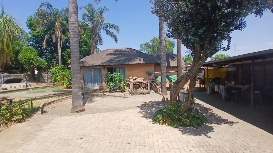 4 Bedroom Property for Sale in Kempton Park Ext 2 Gauteng
