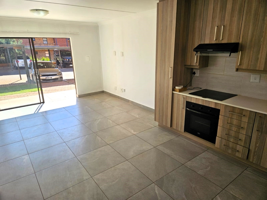 To Let 2 Bedroom Property for Rent in Olympus AH Gauteng