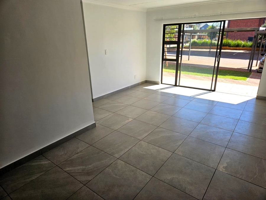 To Let 2 Bedroom Property for Rent in Olympus AH Gauteng
