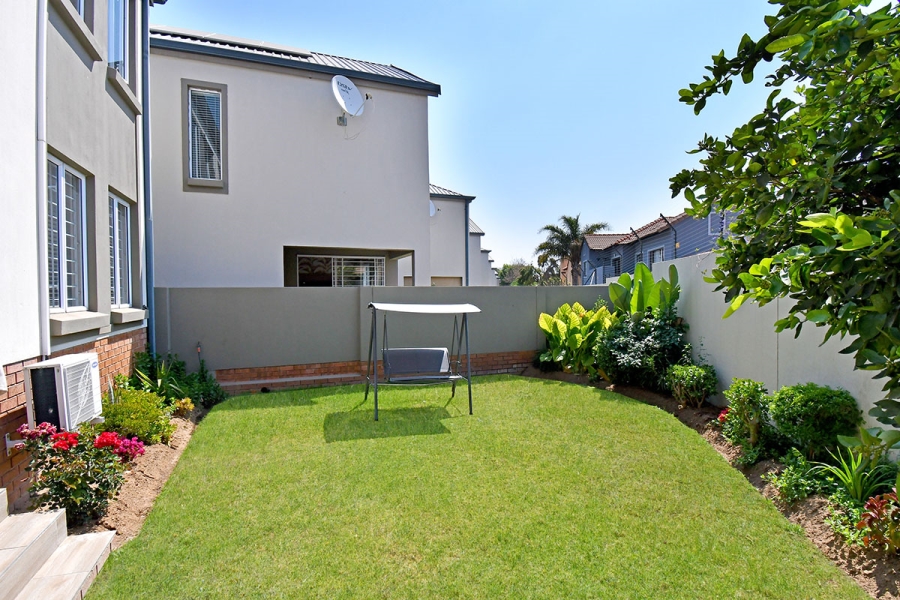 3 Bedroom Property for Sale in Broadacres Gauteng