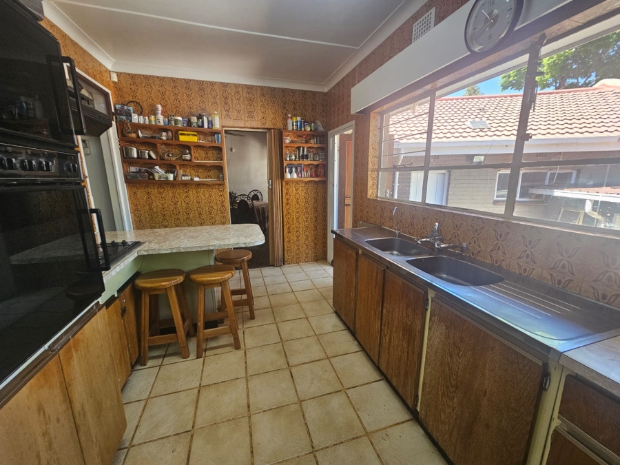 4 Bedroom Property for Sale in Greenhills Gauteng