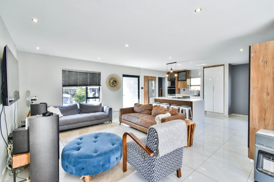 3 Bedroom Property for Sale in Olympus AH Gauteng