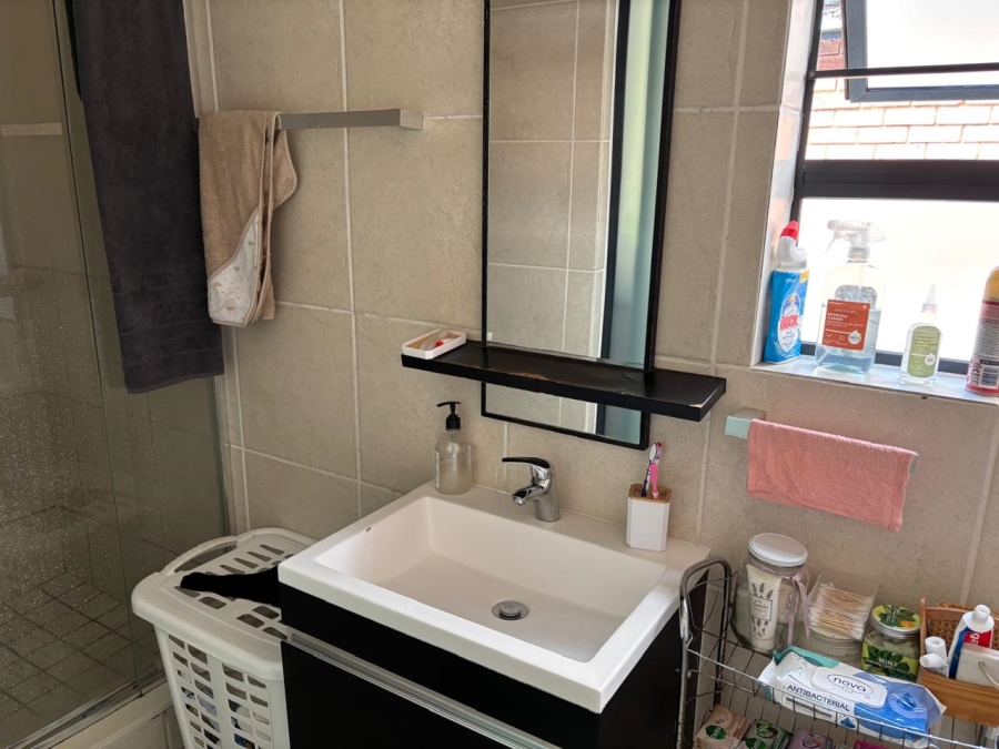 3 Bedroom Property for Sale in Greenstone Gate Gauteng