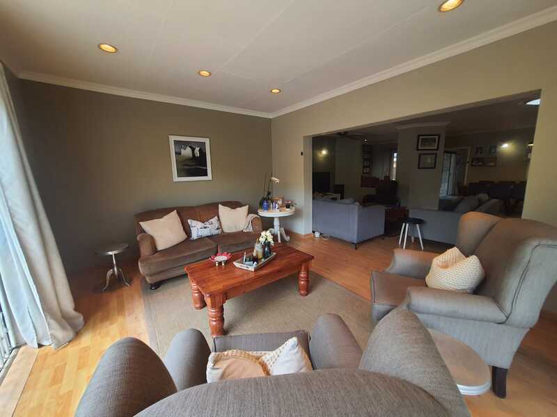 4 Bedroom Property for Sale in Vanderbijlpark SW 5 Gauteng