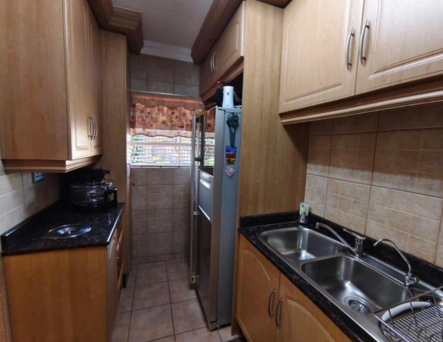 4 Bedroom Property for Sale in Kenleaf Gauteng