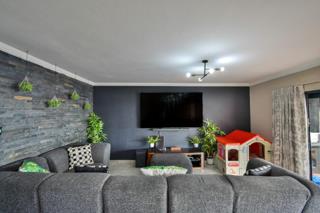 4 Bedroom Property for Sale in Montana Park Gauteng