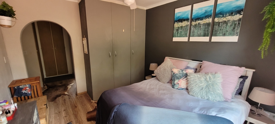 3 Bedroom Property for Sale in Goedeburg Gauteng
