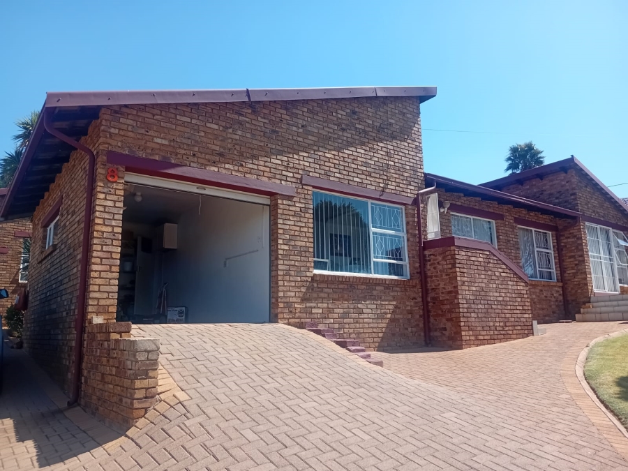 3 Bedroom Property for Sale in Noordkruin Gauteng