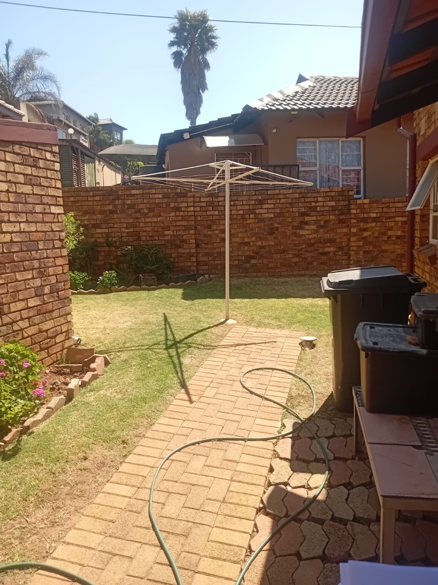3 Bedroom Property for Sale in Noordkruin Gauteng