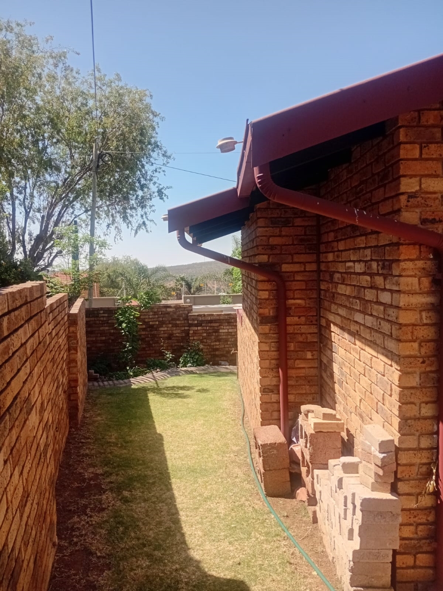 3 Bedroom Property for Sale in Noordkruin Gauteng