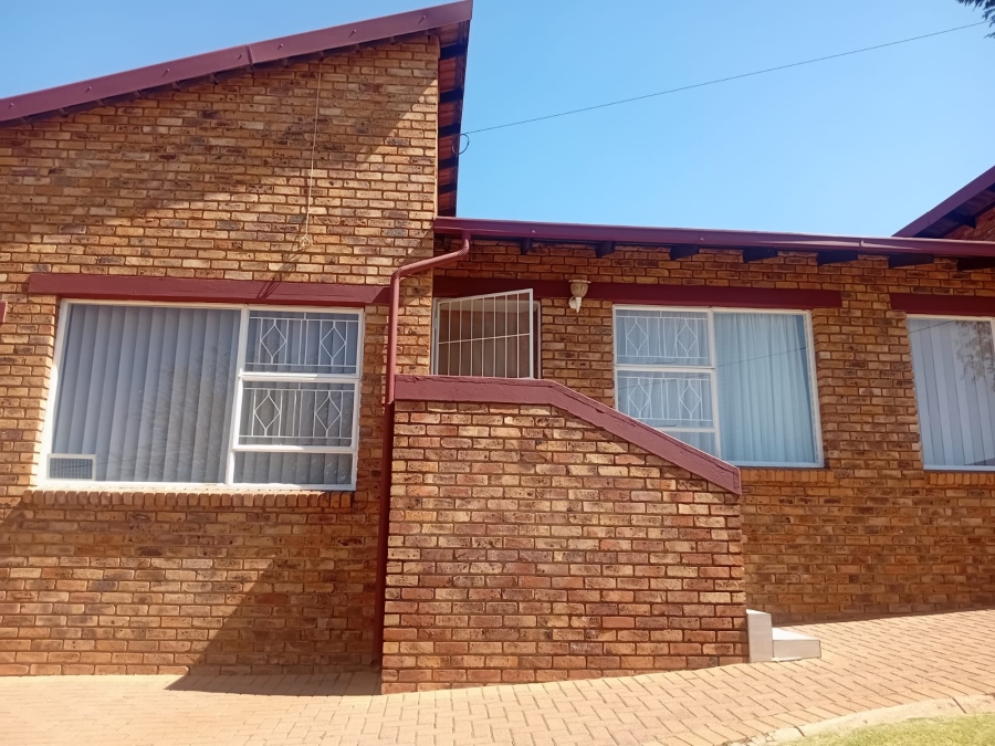 3 Bedroom Property for Sale in Noordkruin Gauteng