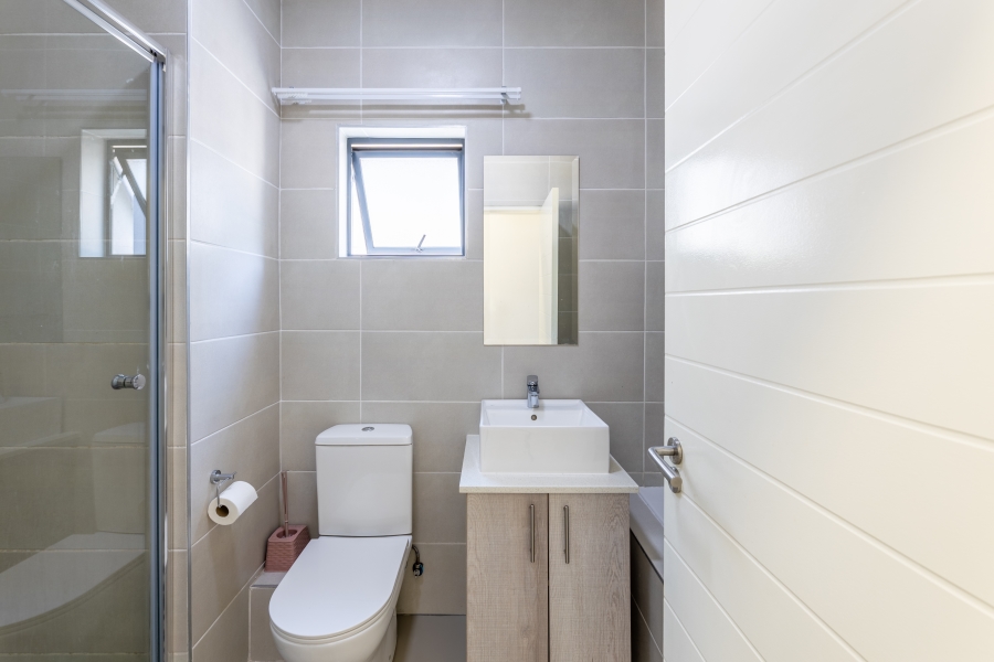 2 Bedroom Property for Sale in Bryanston Gauteng