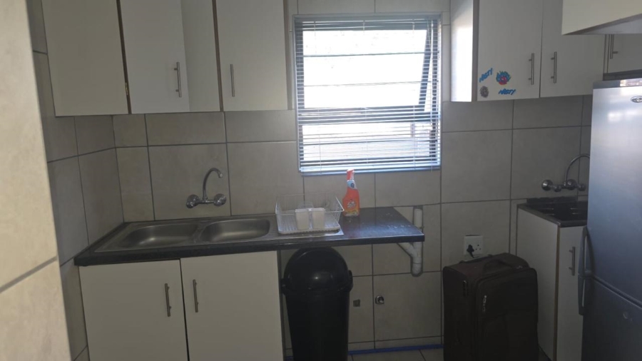 5 Bedroom Property for Sale in Selcourt Gauteng