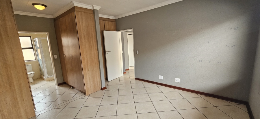 2 Bedroom Property for Sale in Meyersdal Gauteng