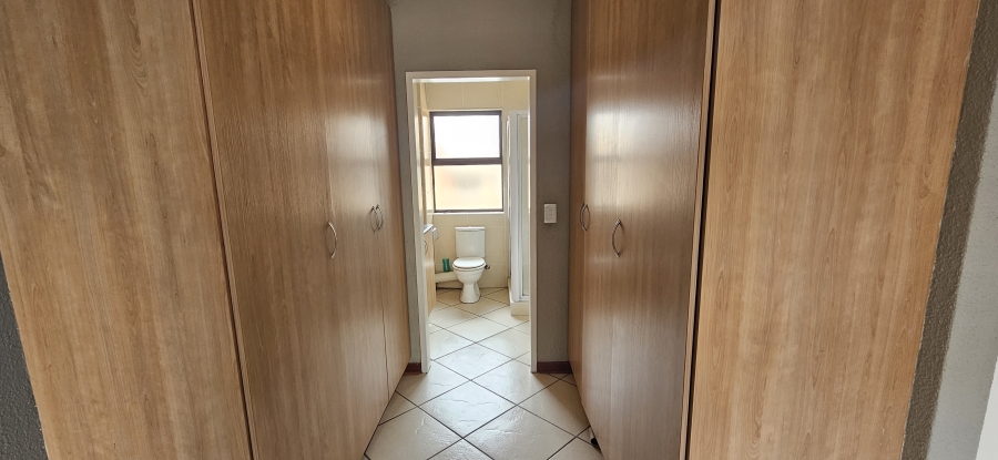 2 Bedroom Property for Sale in Meyersdal Gauteng