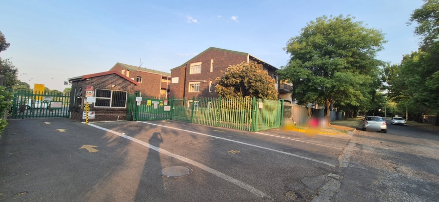 2 Bedroom Property for Sale in Impala Park Gauteng