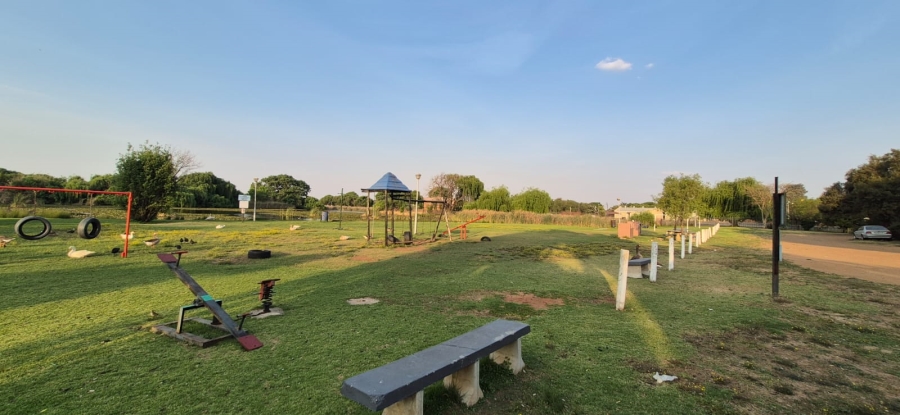 2 Bedroom Property for Sale in Impala Park Gauteng