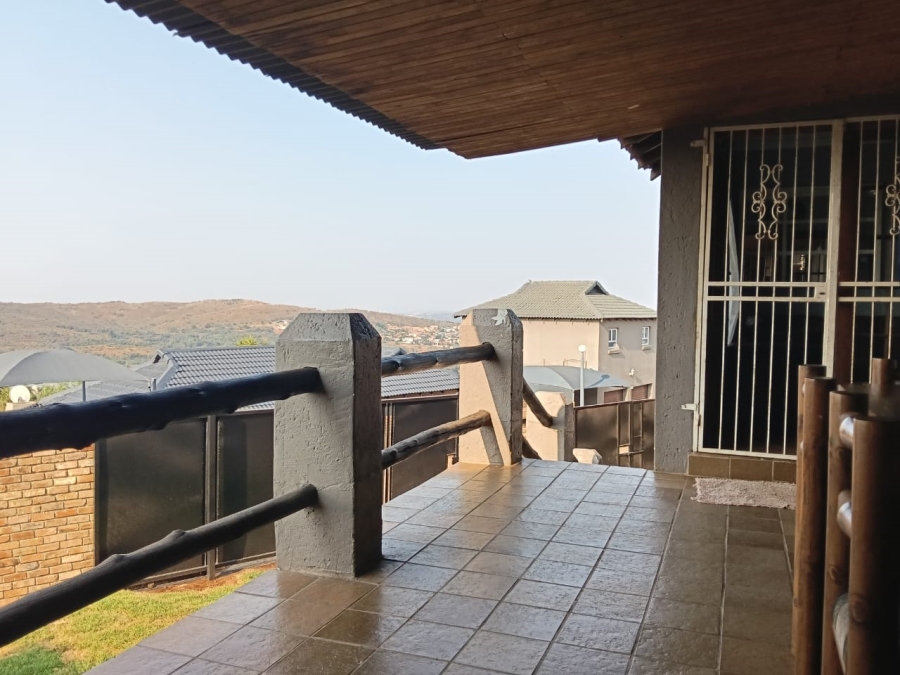 3 Bedroom Property for Sale in Noordheuwel Gauteng